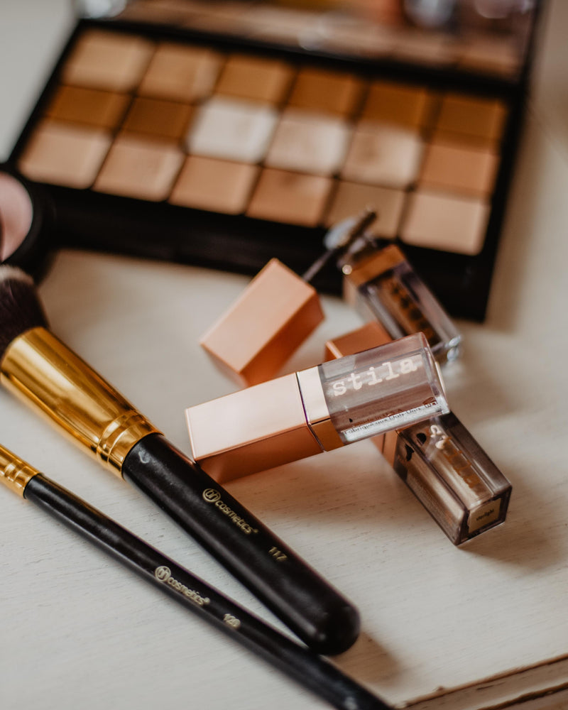 Jak działa niacynamid zawarty w kosmetykach?